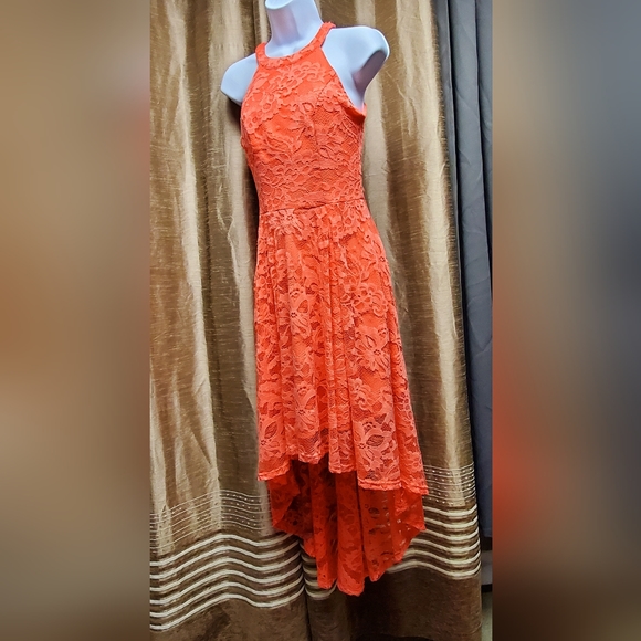 Lace Floral High-Low Dress - Picture 13 of 17